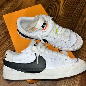 Nike Blazer Low 77 Jumbo women size 9